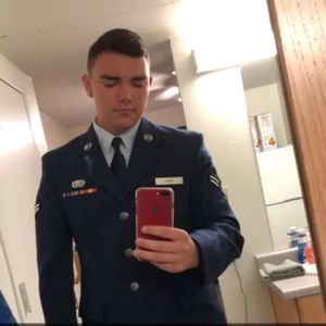 Meet your Posher, Joey